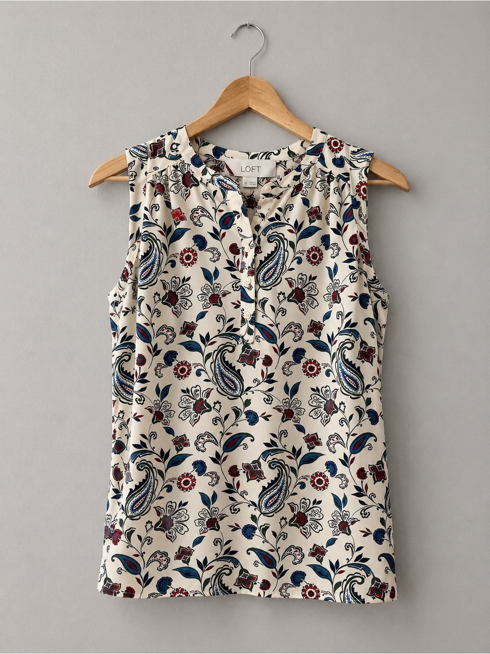 LOFT Women’s XS Paisley Floral Sleeveless Blouse Cream Blue Red Boho Tank Top